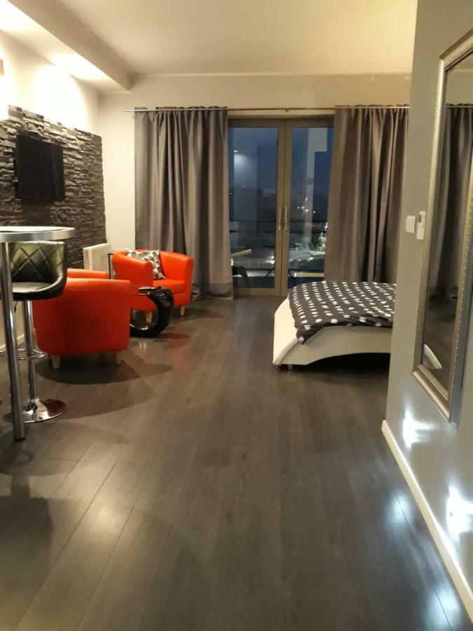 Apartament Onyx Poznań Exteriör bild